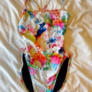 Jolyn Tie Back Watercolor One Piece Size 28